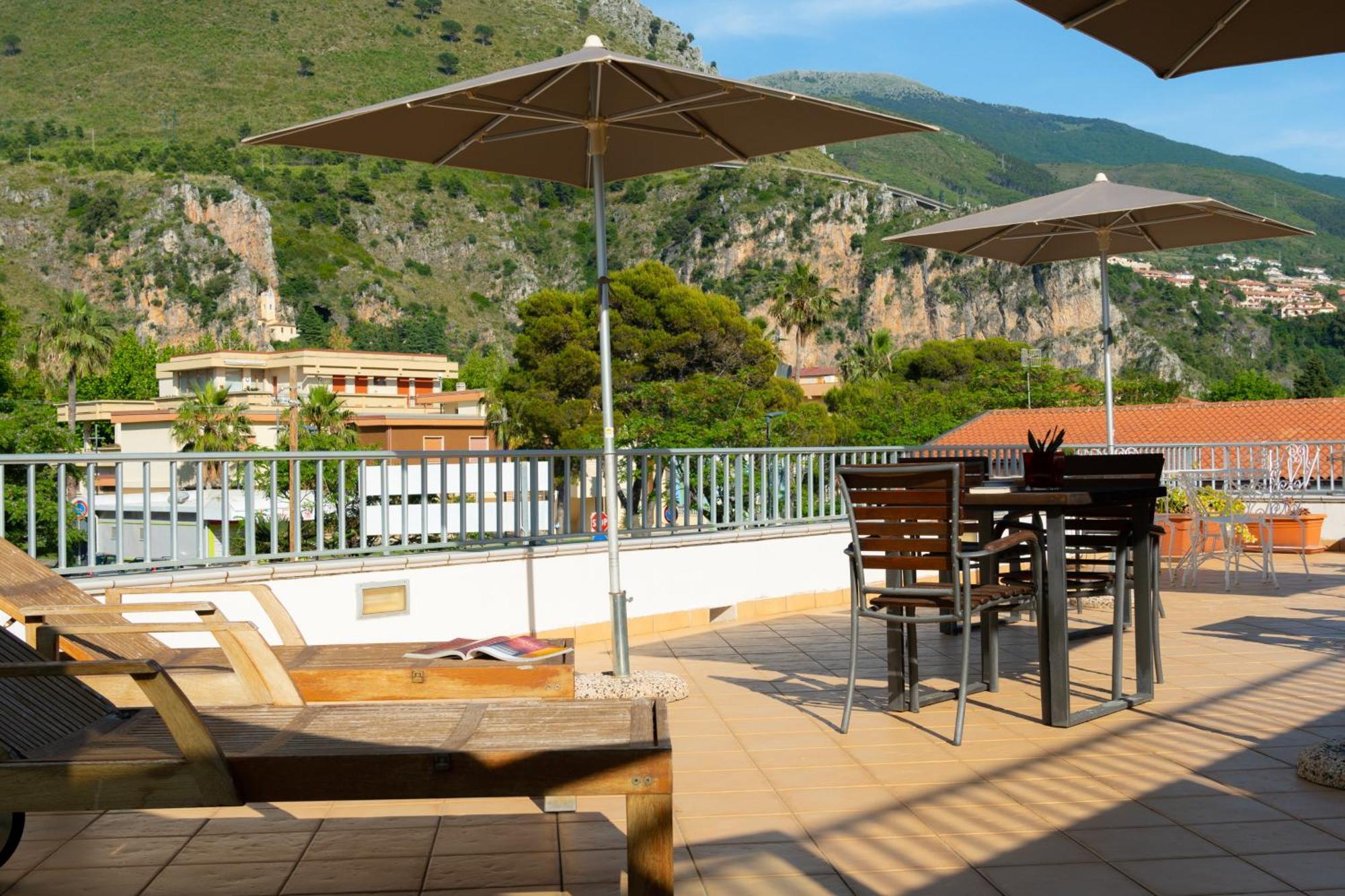 Hotel Garden Praia a Mare Exterior photo